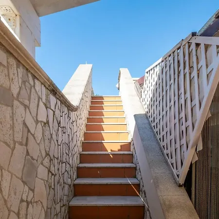 Urban Loft Boutique Con Terrazza Semesterbostad