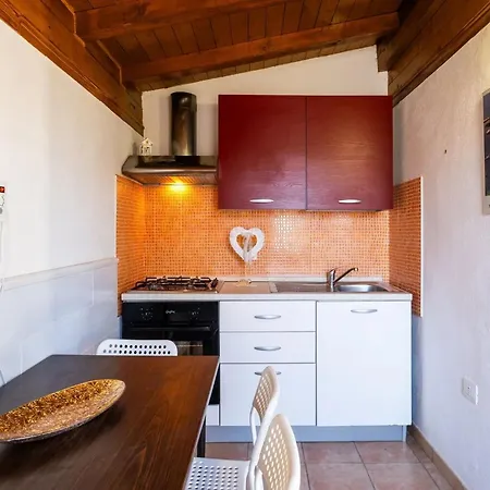 Urban Loft Boutique Con Terrazza Сasa de vacaciones Porto Cesareo
